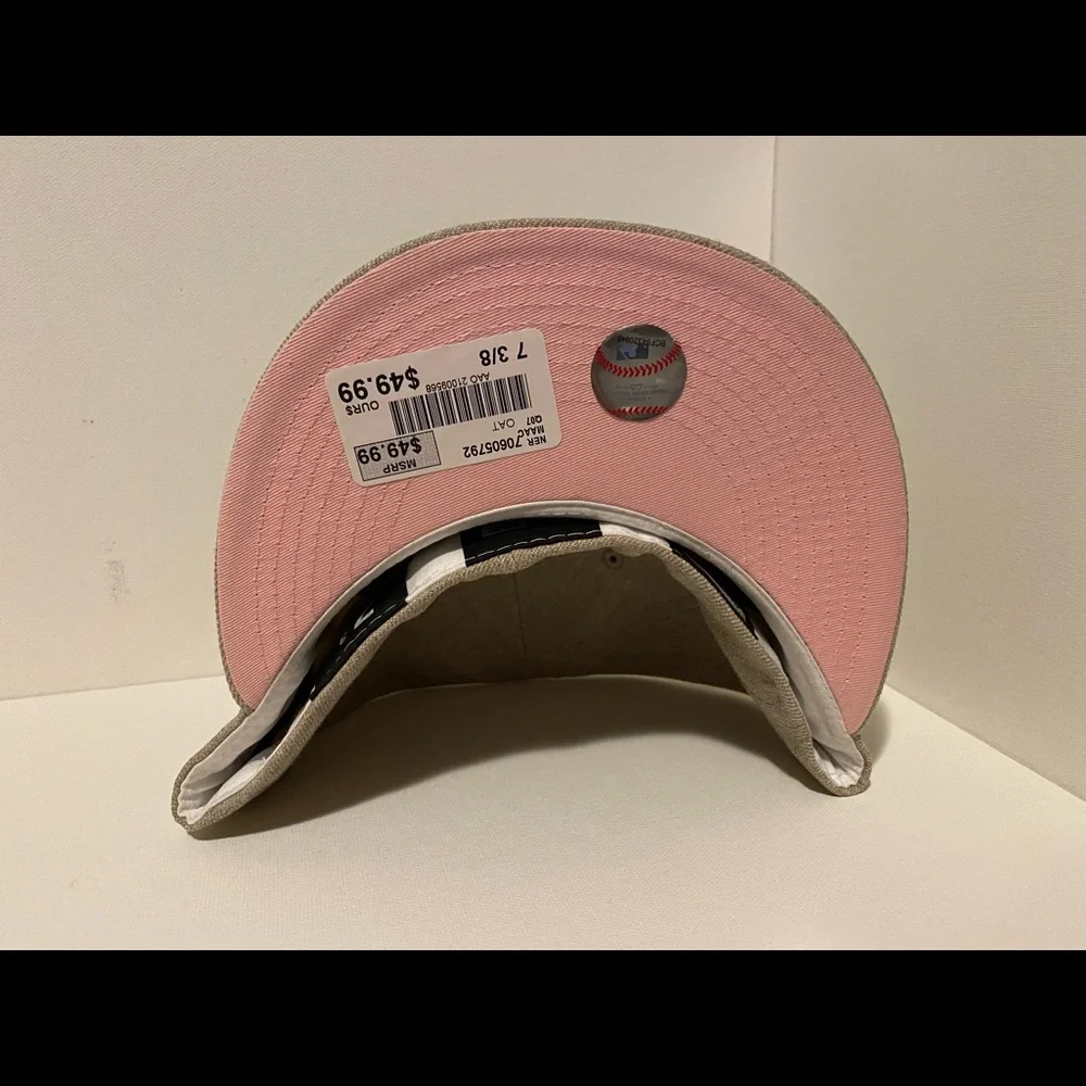 7 3/8 New York Yankees fitted Oak colored - Picture 3 of 4